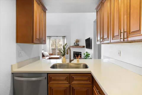 $240,000 | 1019 Dornajo Way, Unit 225, Sacramento, CA 95825