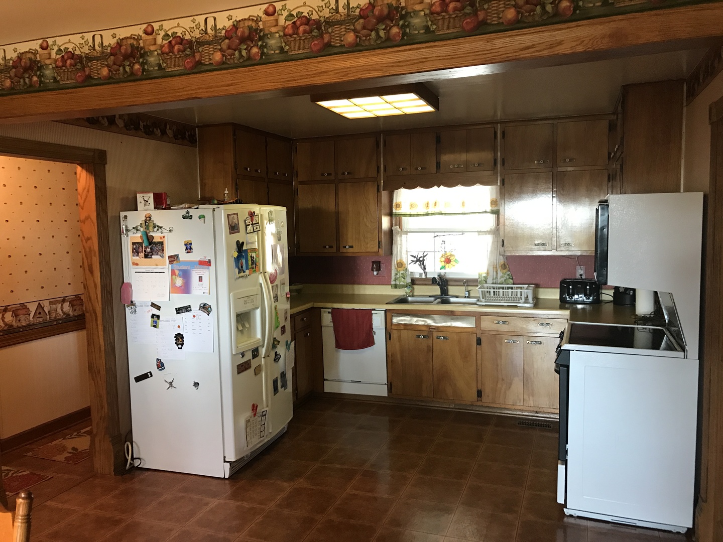 308 West Kentucky Road Beecher, IL 60401 - Photo 2 of 17