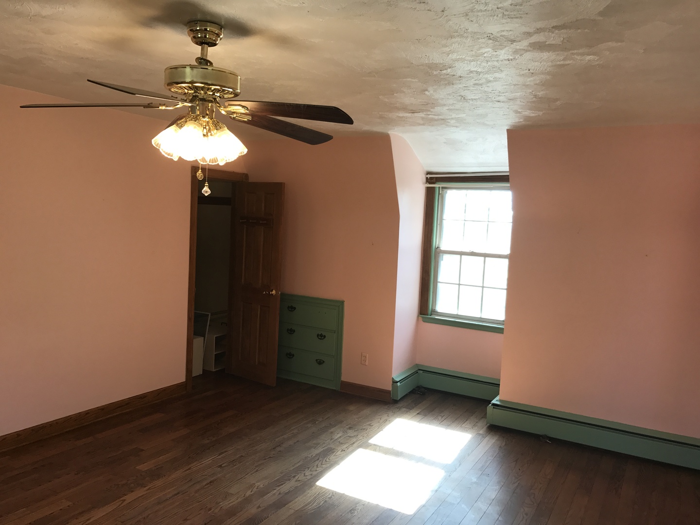 308 West Kentucky Road Beecher, IL 60401 - Photo 9 of 17
