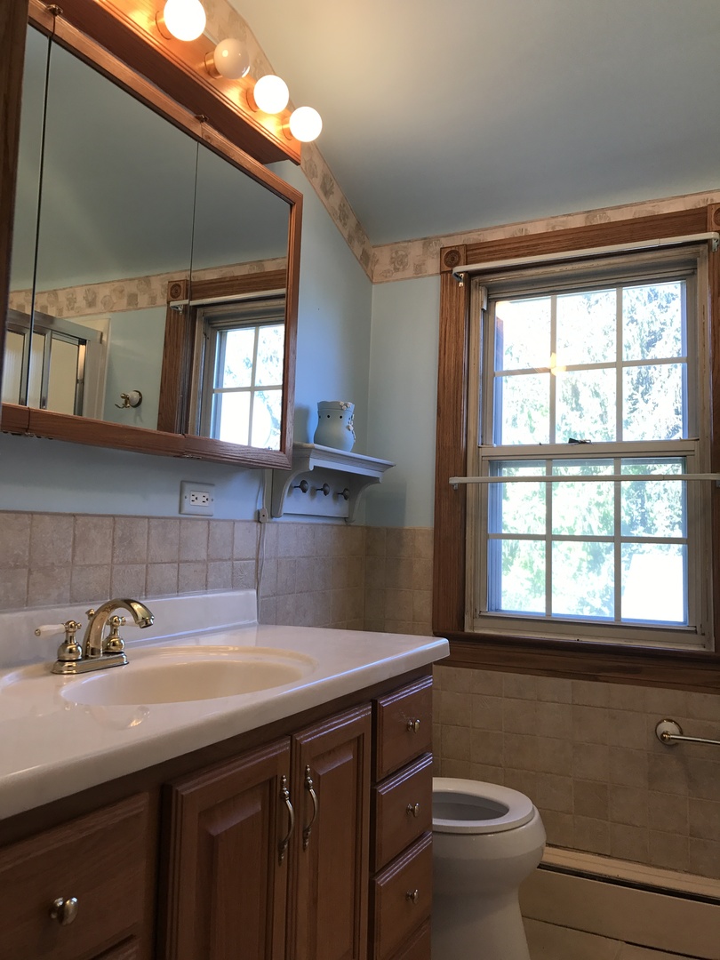 308 West Kentucky Road Beecher, IL 60401 - Photo 10 of 17