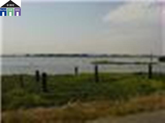 777 Brannan Island Road Isleton, CA 95641 - Photo 3 of 3 a view of a yard