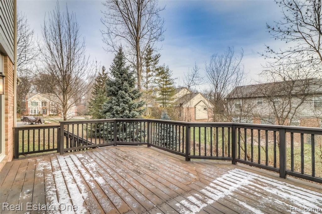 2703 Oak View Court Rochester Hills, MI 48307 - Photo 51 of 53