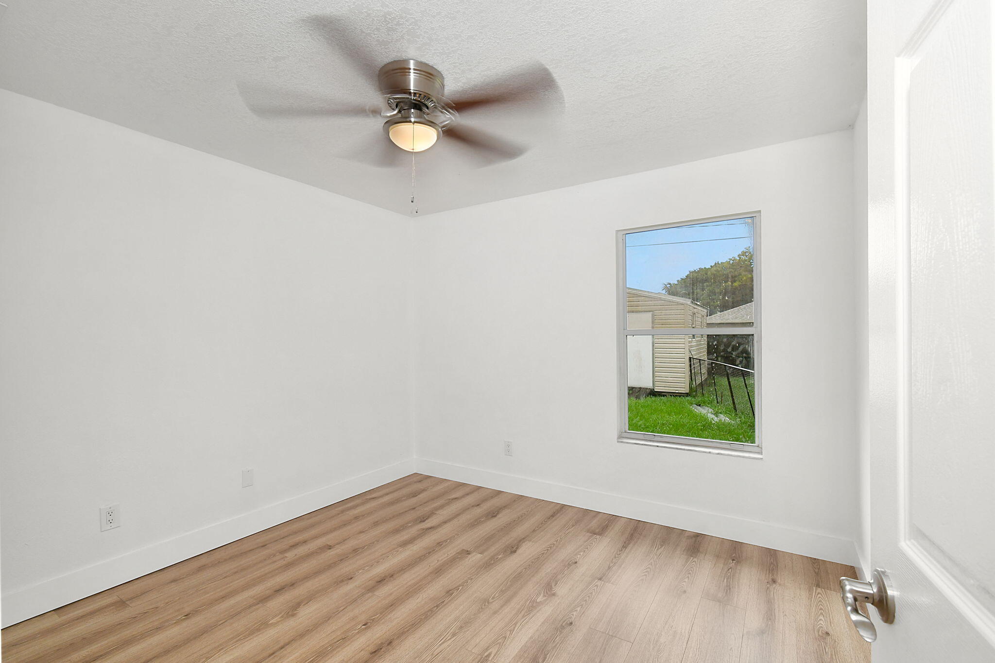 526 Southwest Dairy Road Port St. Lucie, FL 34953 - Photo 22 of 38 29-web-or-mls-750_7995