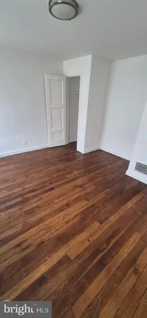 $1,600 | 511 Seagull Avenue, Baltimore, MD 21225