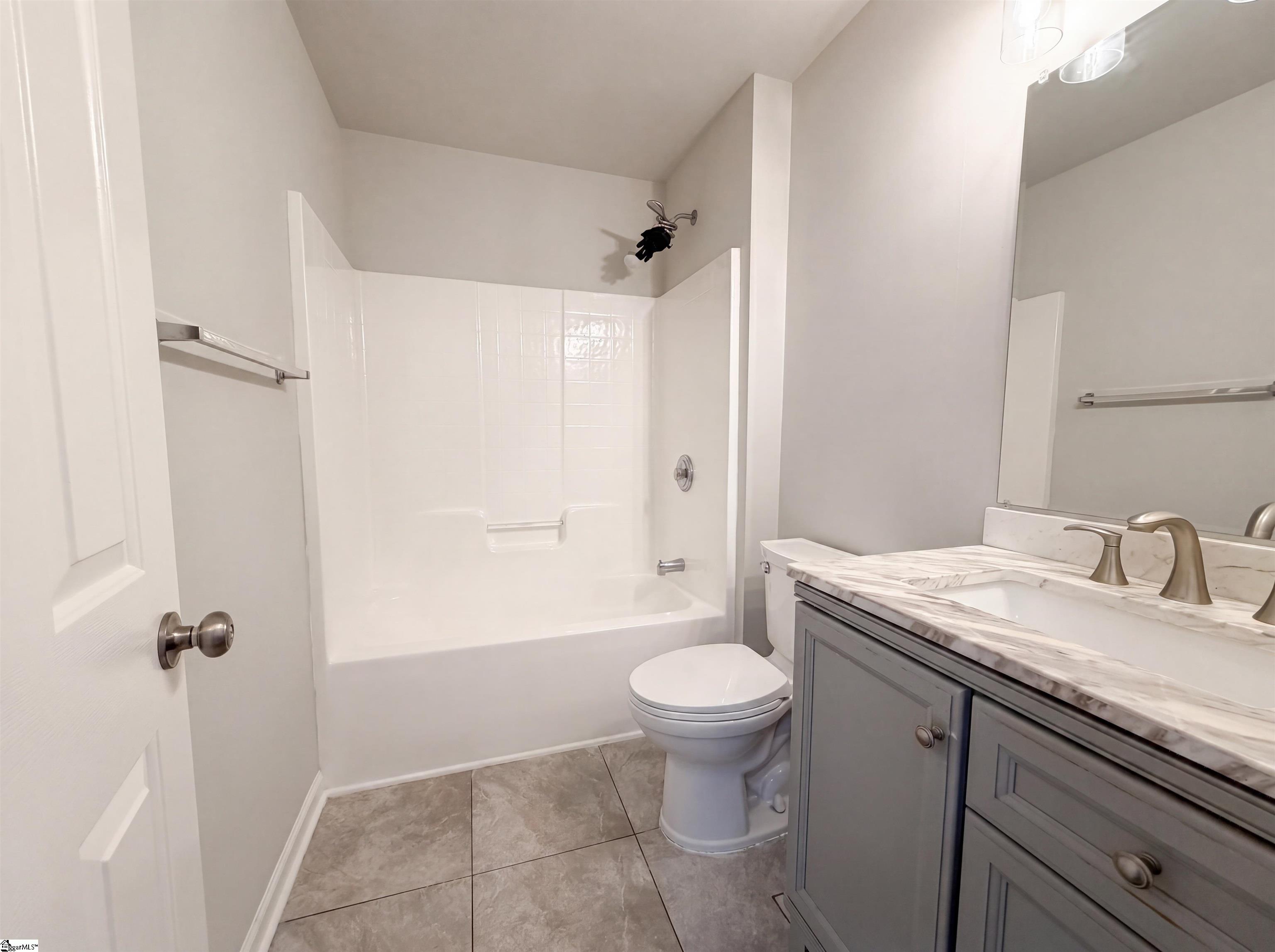 3 Hollow Tree Way Greenville, SC 29605 - Photo 14 of 19