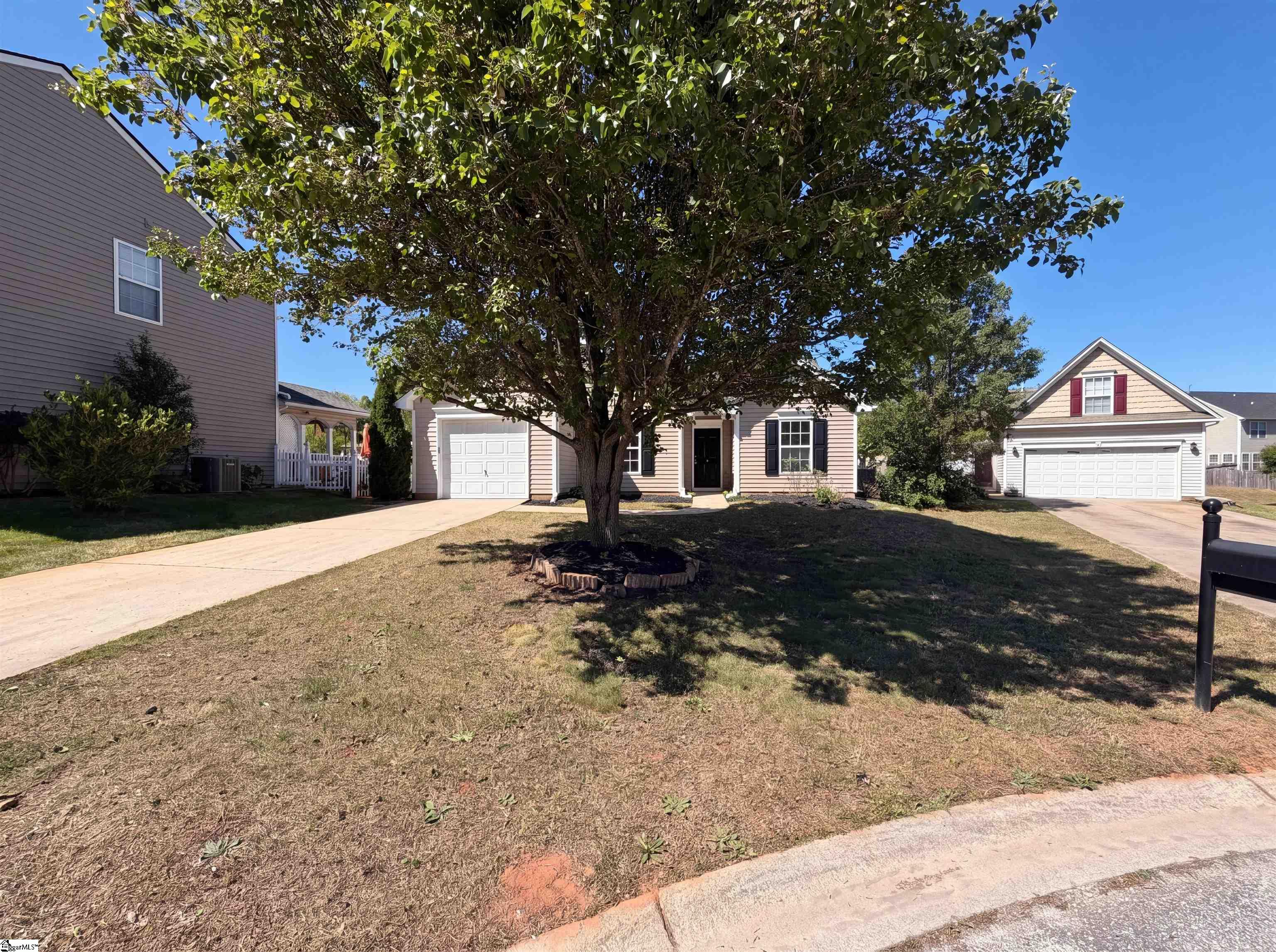 3 Hollow Tree Way Greenville, SC 29605 - Photo 17 of 19