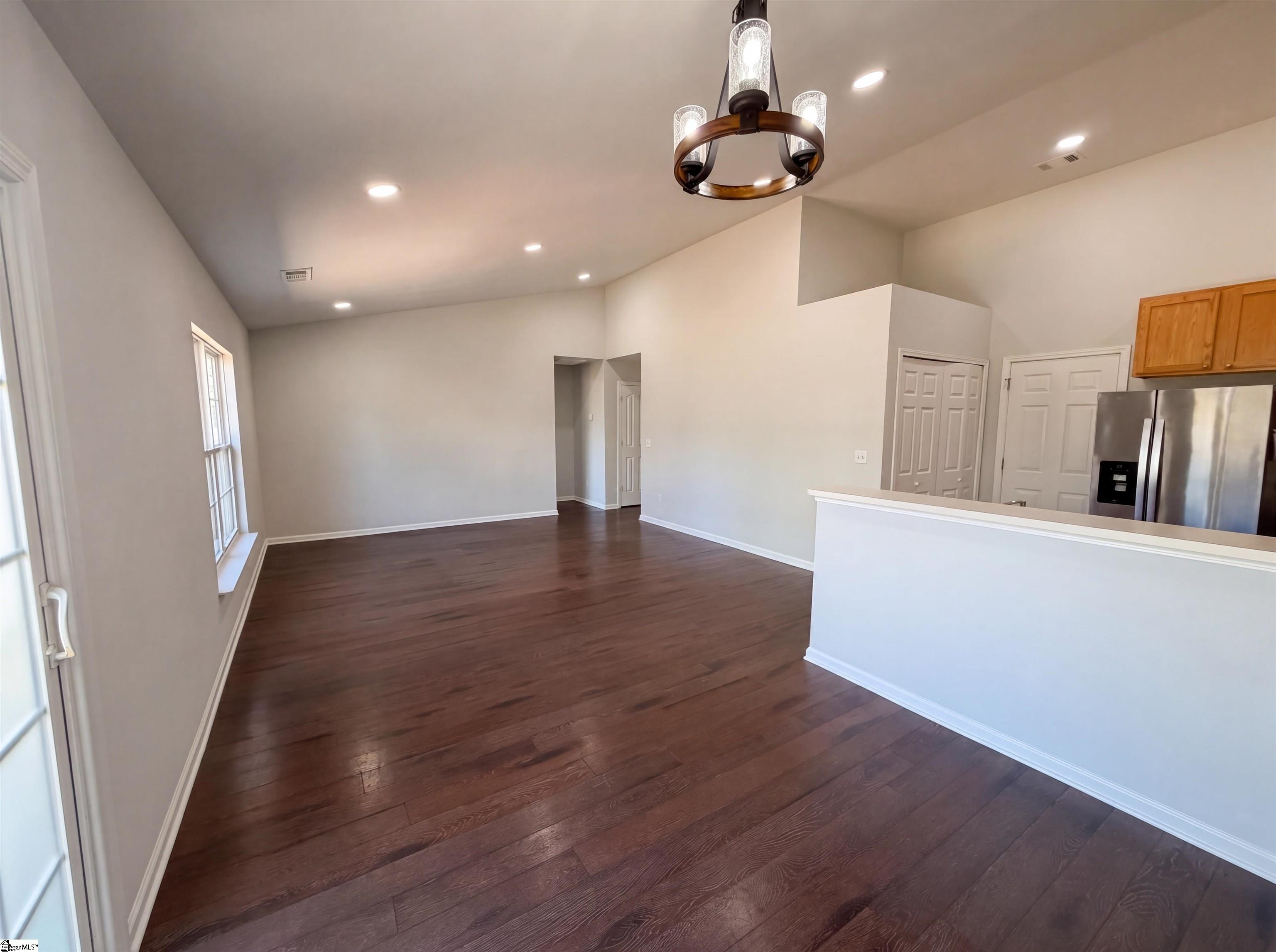 3 Hollow Tree Way Greenville, SC 29605 - Photo 7 of 19
