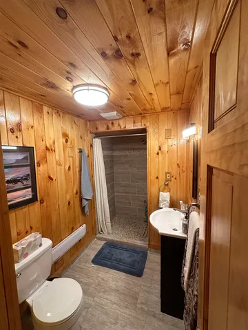 $764,000 | 1343 Blockhouse Point Road, North Hero, VT 05474