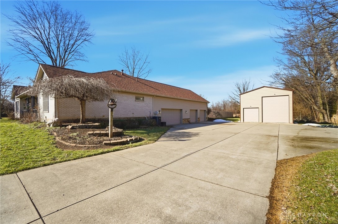 6981 Fishburg Road Dayton, OH 45424 - Photo 56 of 57