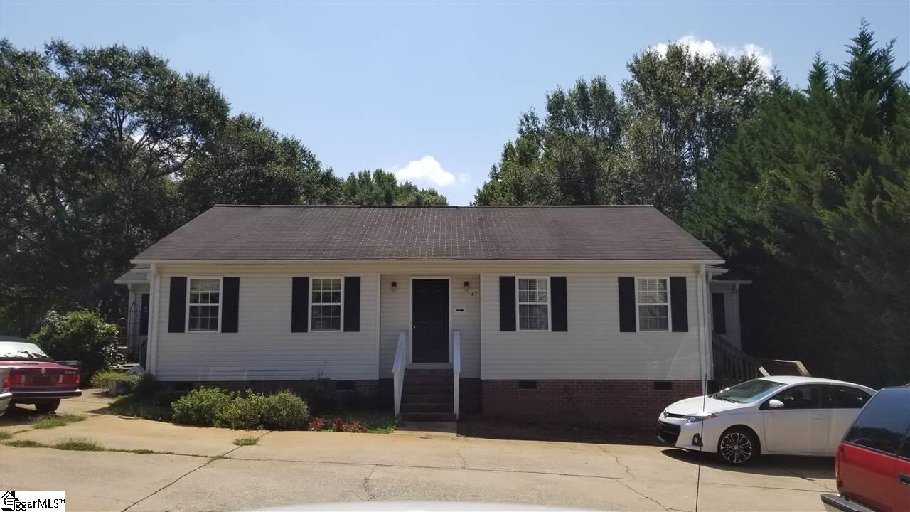518 Fairview Road Taylors, SC 29687 - Photo 1 of 8