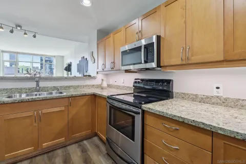 $599,900 | 427 Ninth Avenue, Unit 504, San Diego, CA 92101