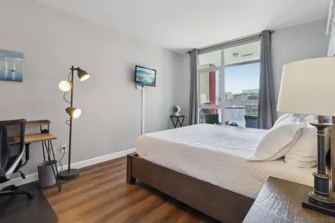 $599,900 | 427 Ninth Avenue, Unit 504, San Diego, CA 92101