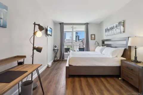 $599,900 | 427 Ninth Avenue, Unit 504, San Diego, CA 92101