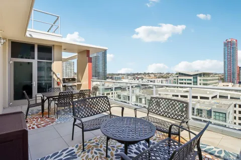 $599,900 | 427 Ninth Avenue, Unit 504, San Diego, CA 92101