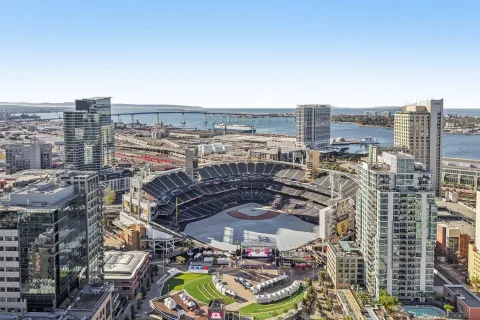 $599,900 | 427 Ninth Avenue, Unit 504, San Diego, CA 92101