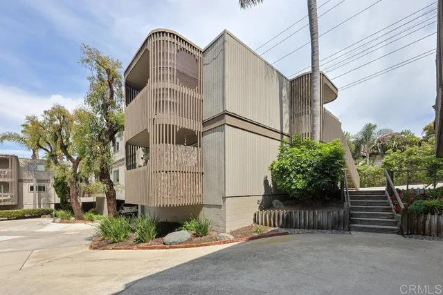 $539,000 | 155 Rosebay Drive, Unit 42, Encinitas, CA 92024