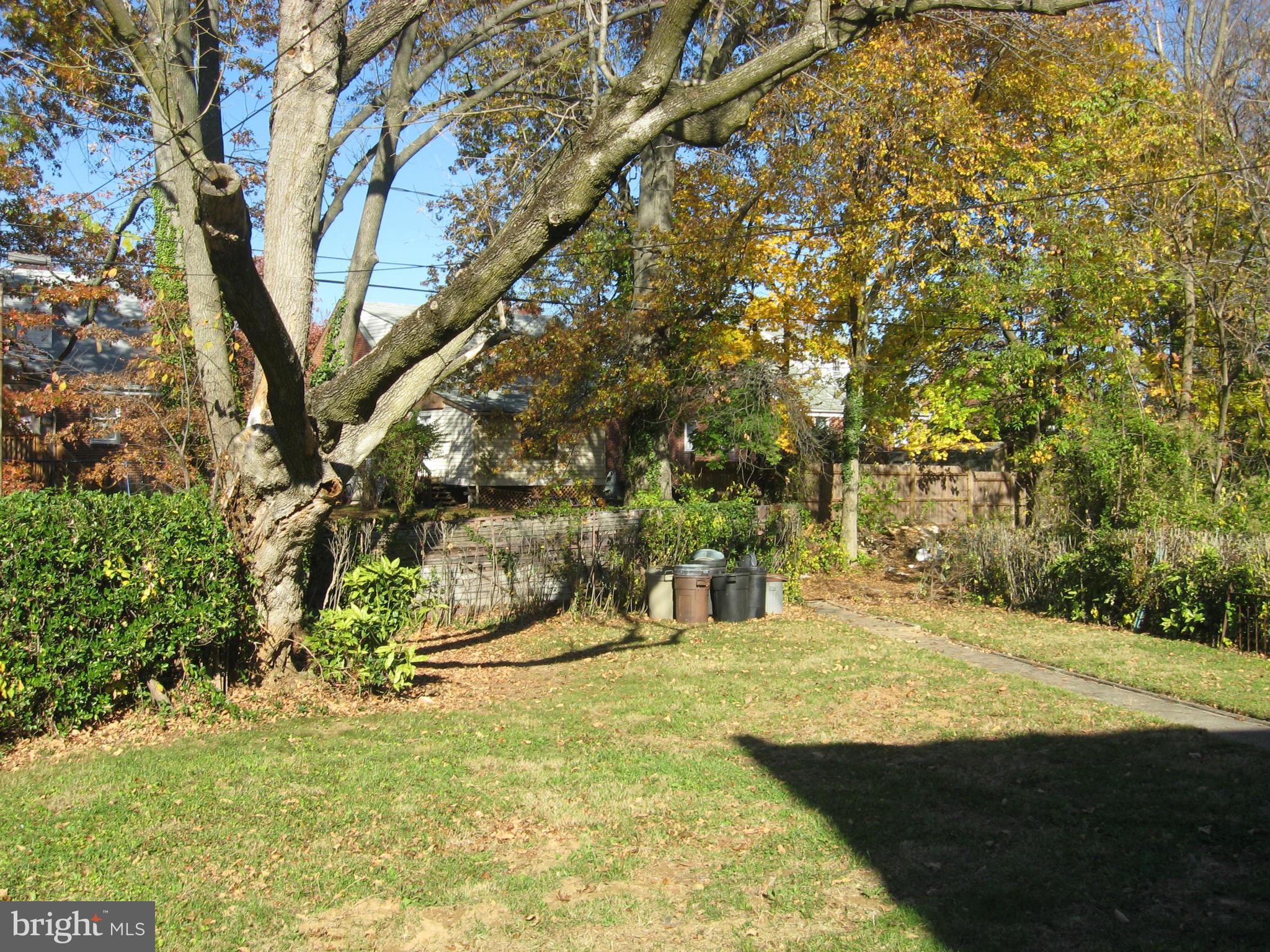 3202 Nerak Road Baltimore, MD 21208 - Photo 5 of 11 Exterior (Rear)