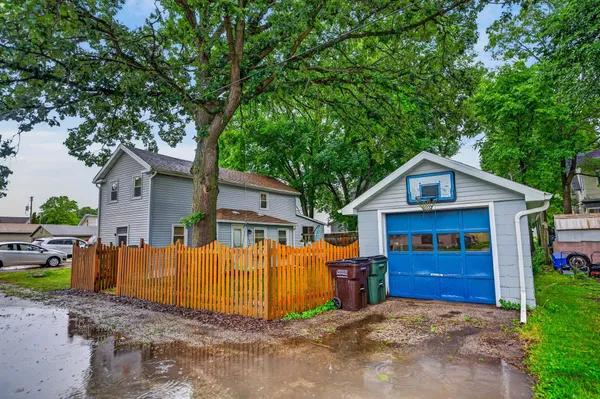 $285,000 | 217 C C, Footville, WI 53537