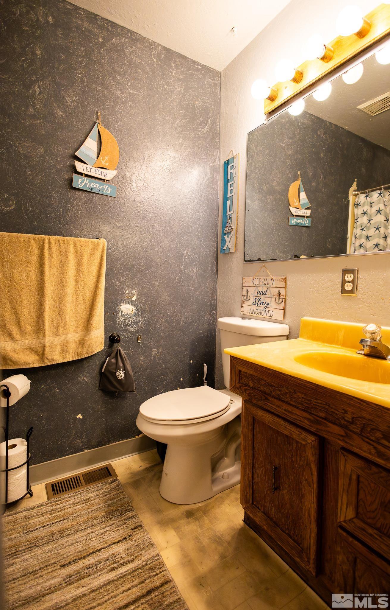3275 Sandra Drive Reno, NV 89503 - Photo 7 of 13 Photo 7
