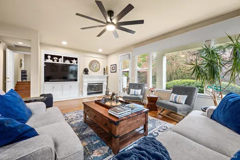 $1,569,000 | 3696 Newbury Court, Santa Rosa, CA 95404