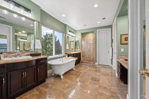 $1,695,000 | 3696 Newbury Court, Santa Rosa, CA 95404
