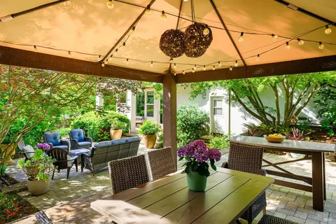 $1,695,000 | 3696 Newbury Court, Santa Rosa, CA 95404