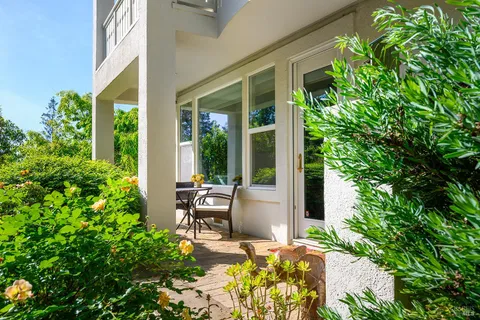 $1,695,000 | 3696 Newbury Court, Santa Rosa, CA 95404