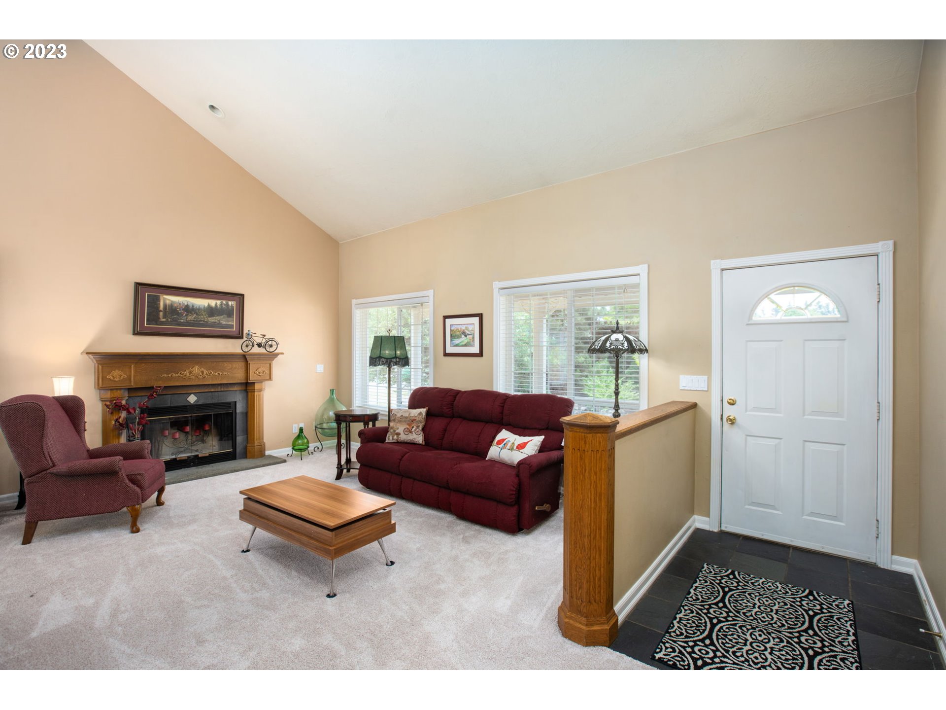 2252 Riviera Court Hubbard, OR 97032 - Photo 6 of 31 Gallery Image 6