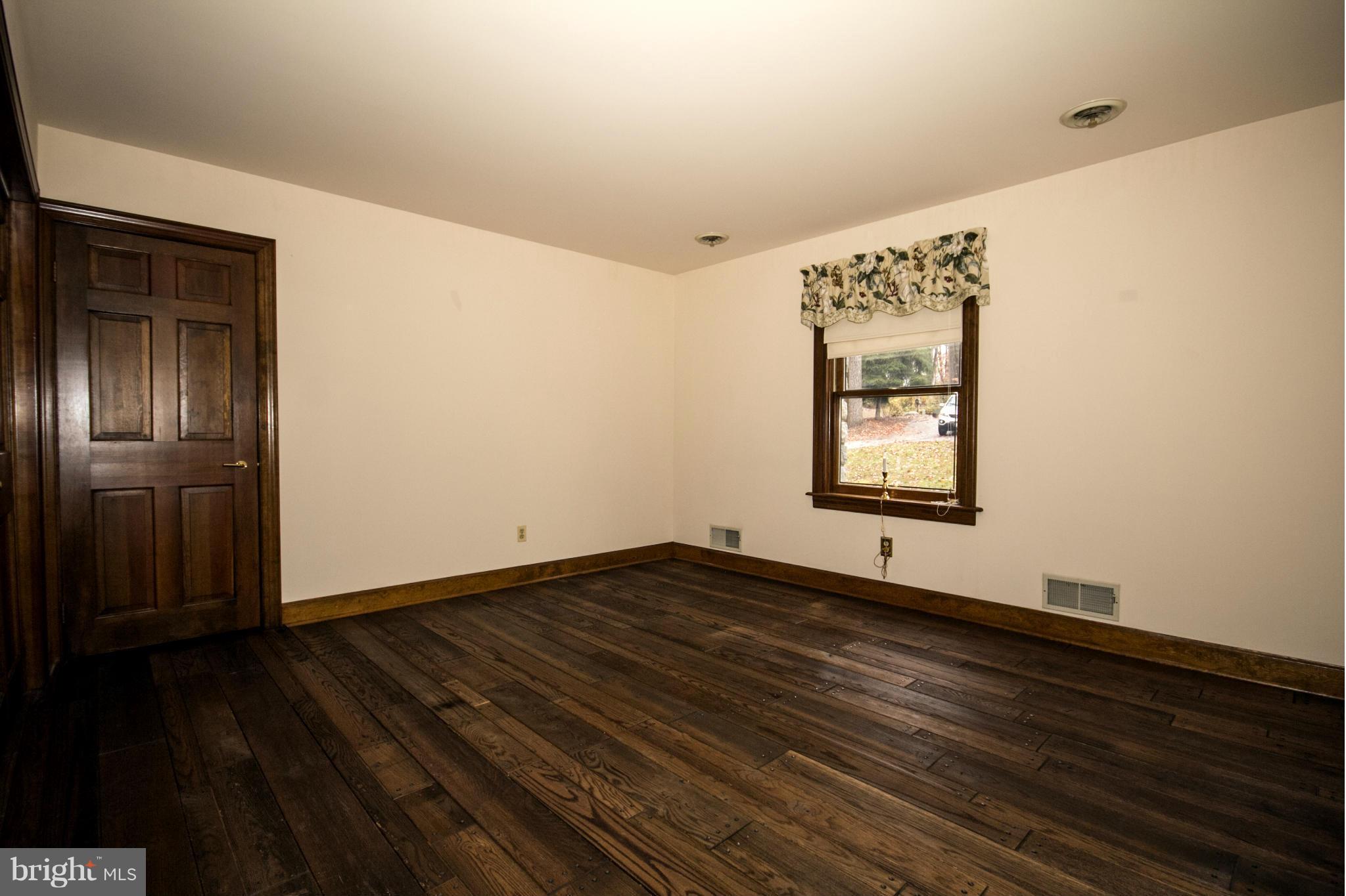 12895 Eagles View Road Phoenix, MD 21131 - Photo 16 of 26 Bedroom