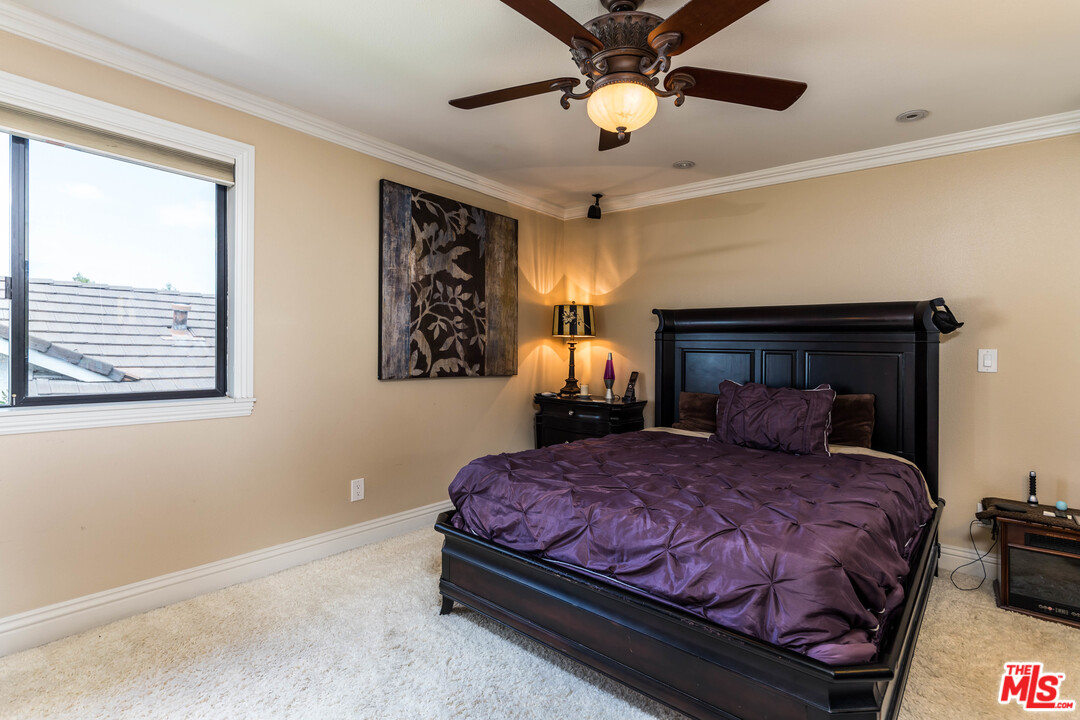 4348 Roxbury Street Simi Valley, CA 93063 - Photo 15 of 25
