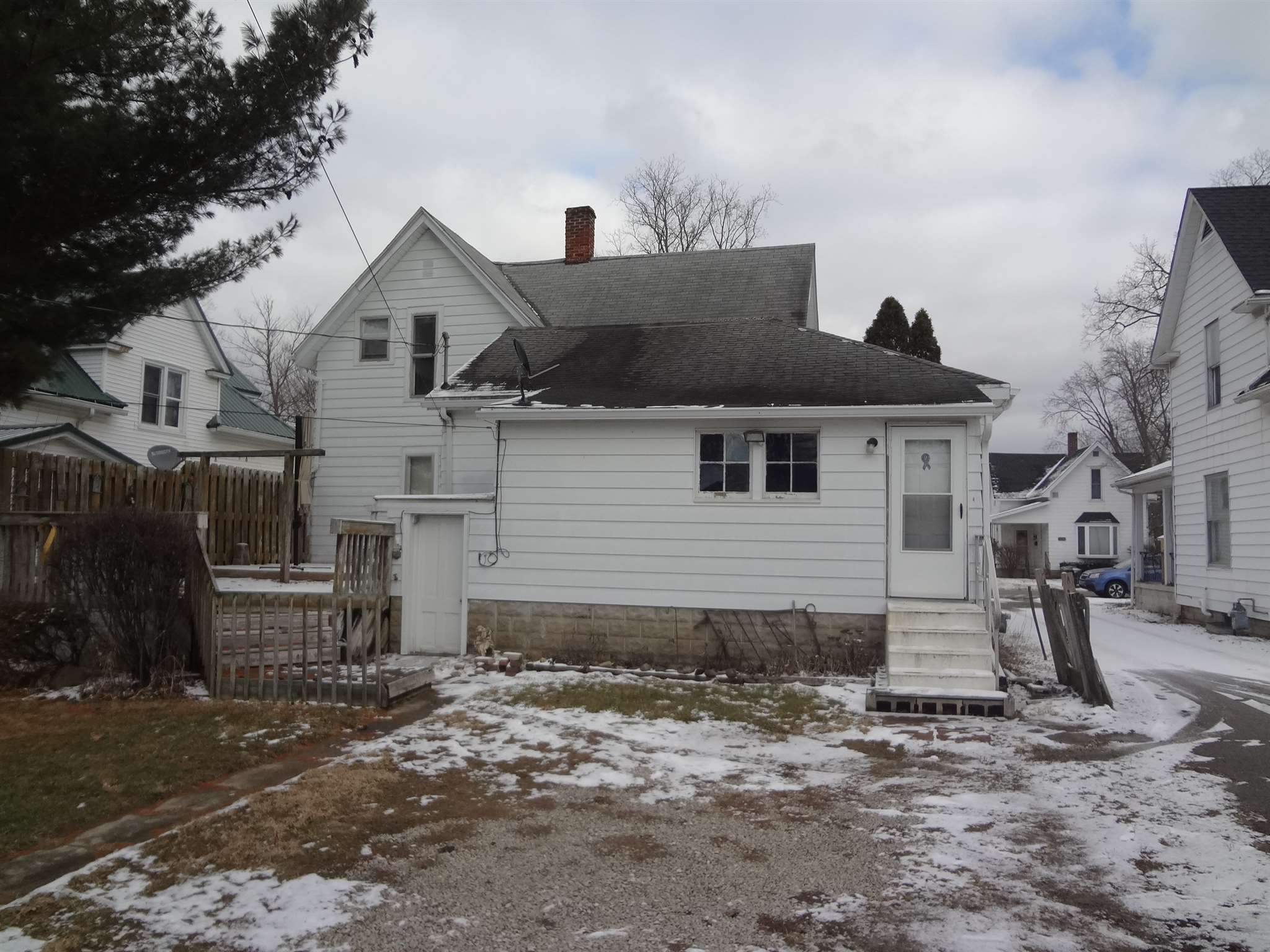 1014 Monroe Street Rochester, IN 46975 - Photo 14 of 15