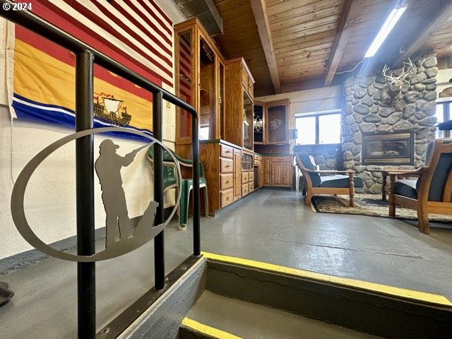 43174 Cupper Creek Road Kimberly, OR 97848 - Photo 20 of 48 a view of swimming pool with seating area