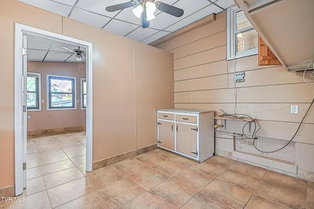 $2,300 | 288 Robin Circle, Unit 7, Bristol, VA 24202