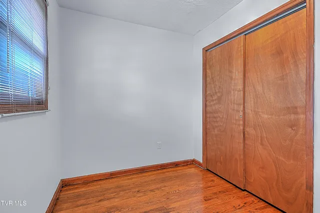 $2,300 | 288 Robin Circle, Unit 7, Bristol, VA 24202