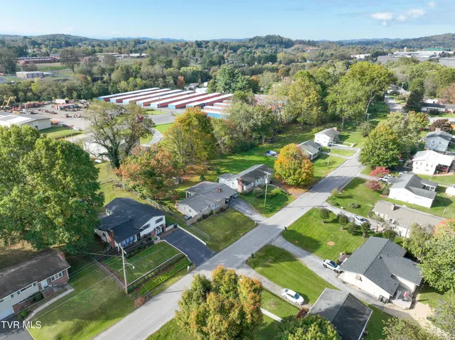 $2,300 | 288 Robin Circle, Unit 7, Bristol, VA 24202