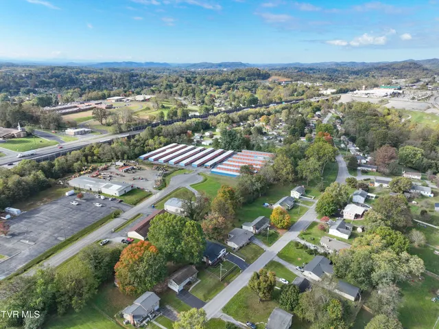 $2,300 | 288 Robin Circle, Unit 7, Bristol, VA 24202