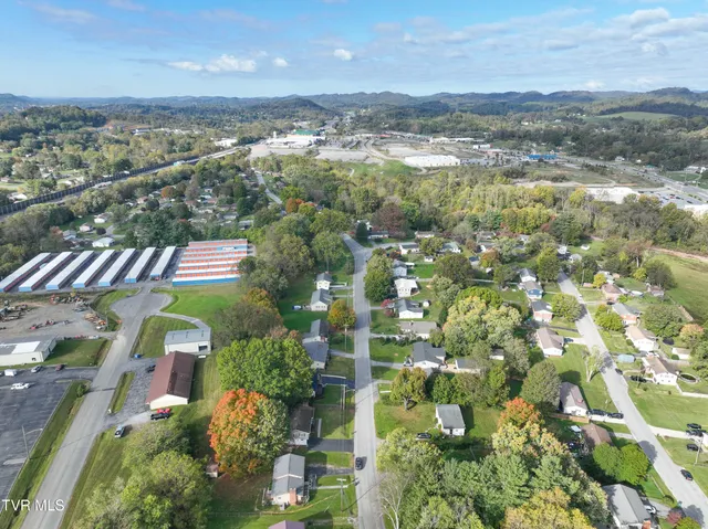 $2,300 | 288 Robin Circle, Unit 7, Bristol, VA 24202