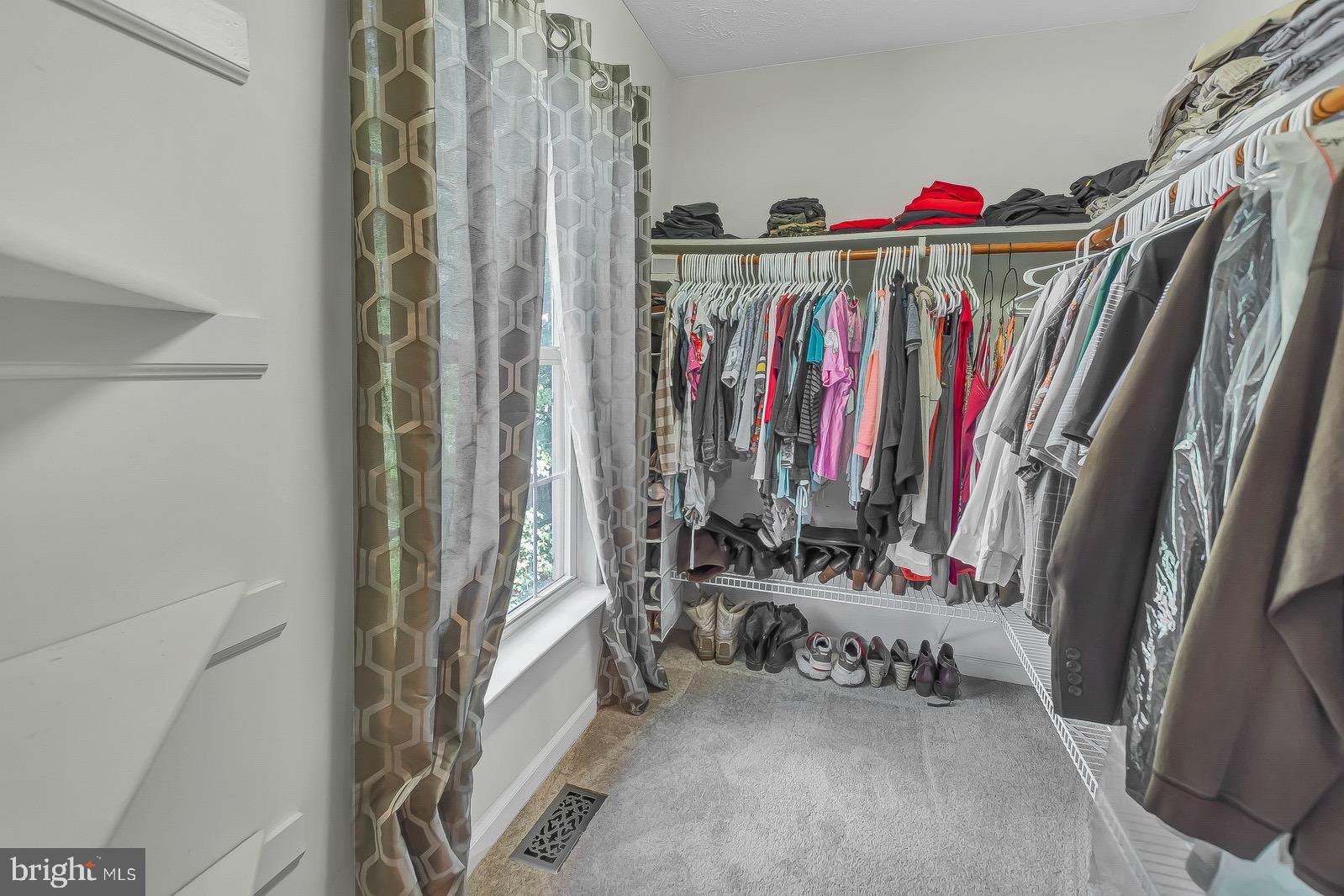 11144 Rawhide Road Lusby, MD 20657 - Photo 17 of 33 Walk in closet