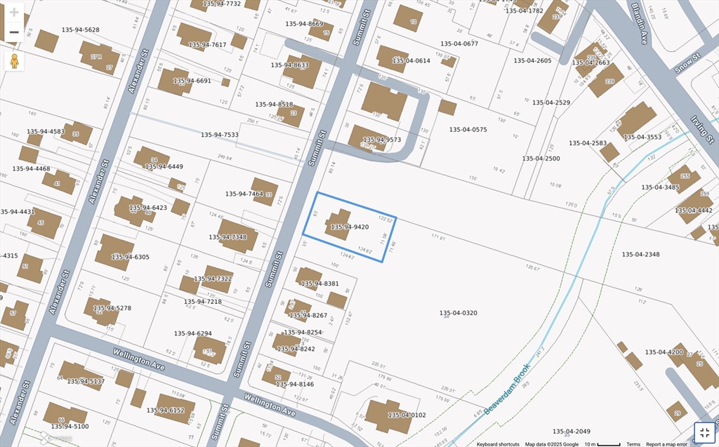 36 Summit Street Framingham, MA 01702 - Photo 3 of 24