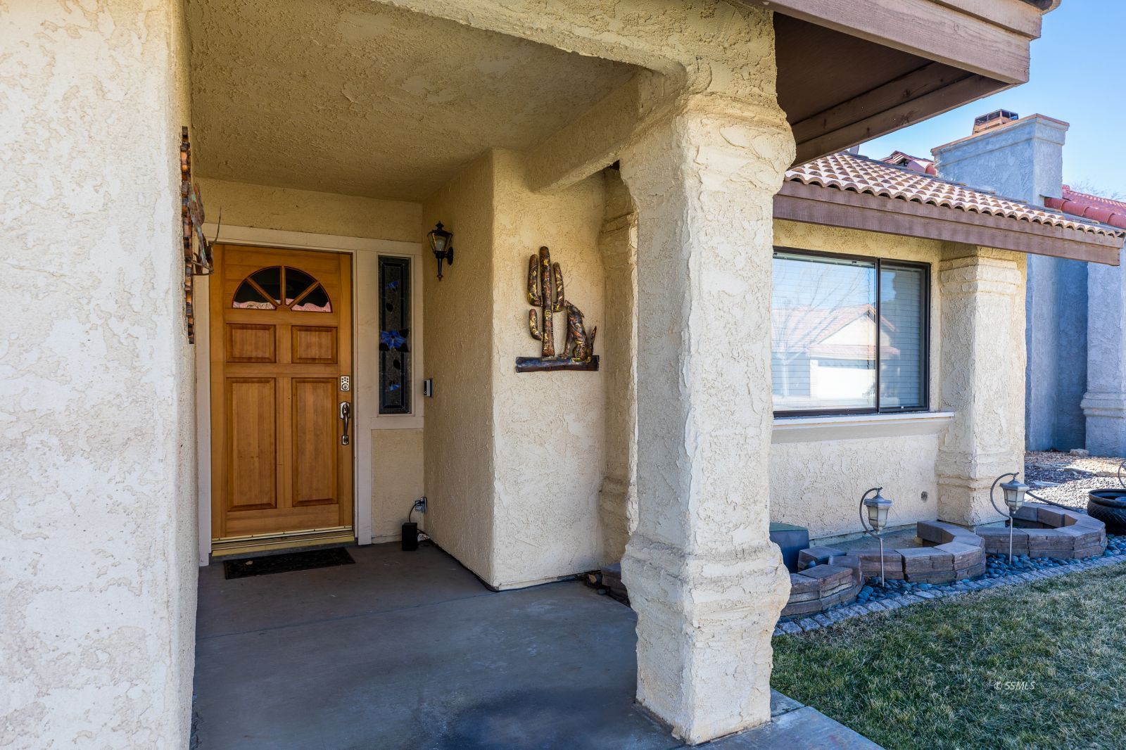 219 President Way Ridgecrest, CA 93555 - Photo 5 of 38