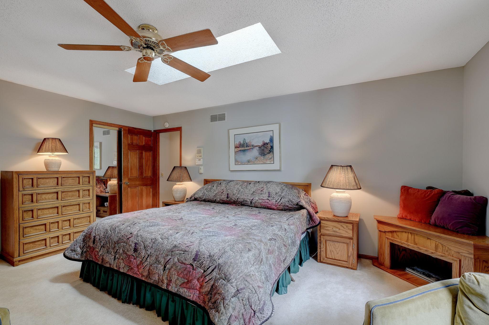 7995 Island Road Eden Prairie, MN 55347 - Photo 17 of 38