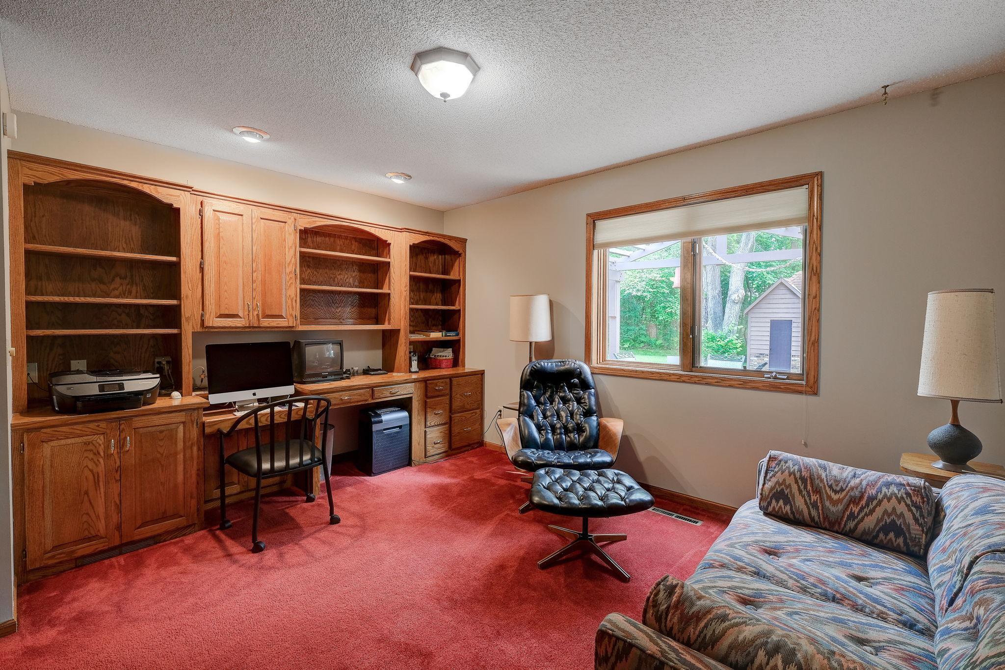7995 Island Road Eden Prairie, MN 55347 - Photo 23 of 38