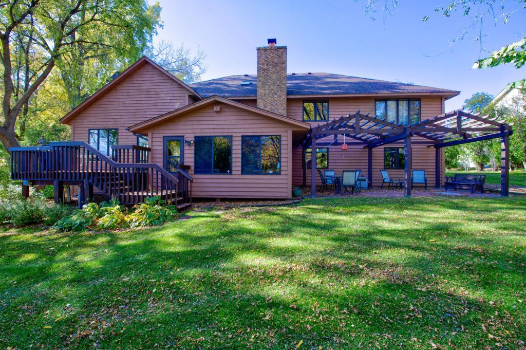 7995 Island Road Eden Prairie, MN 55347 - Photo 34 of 38