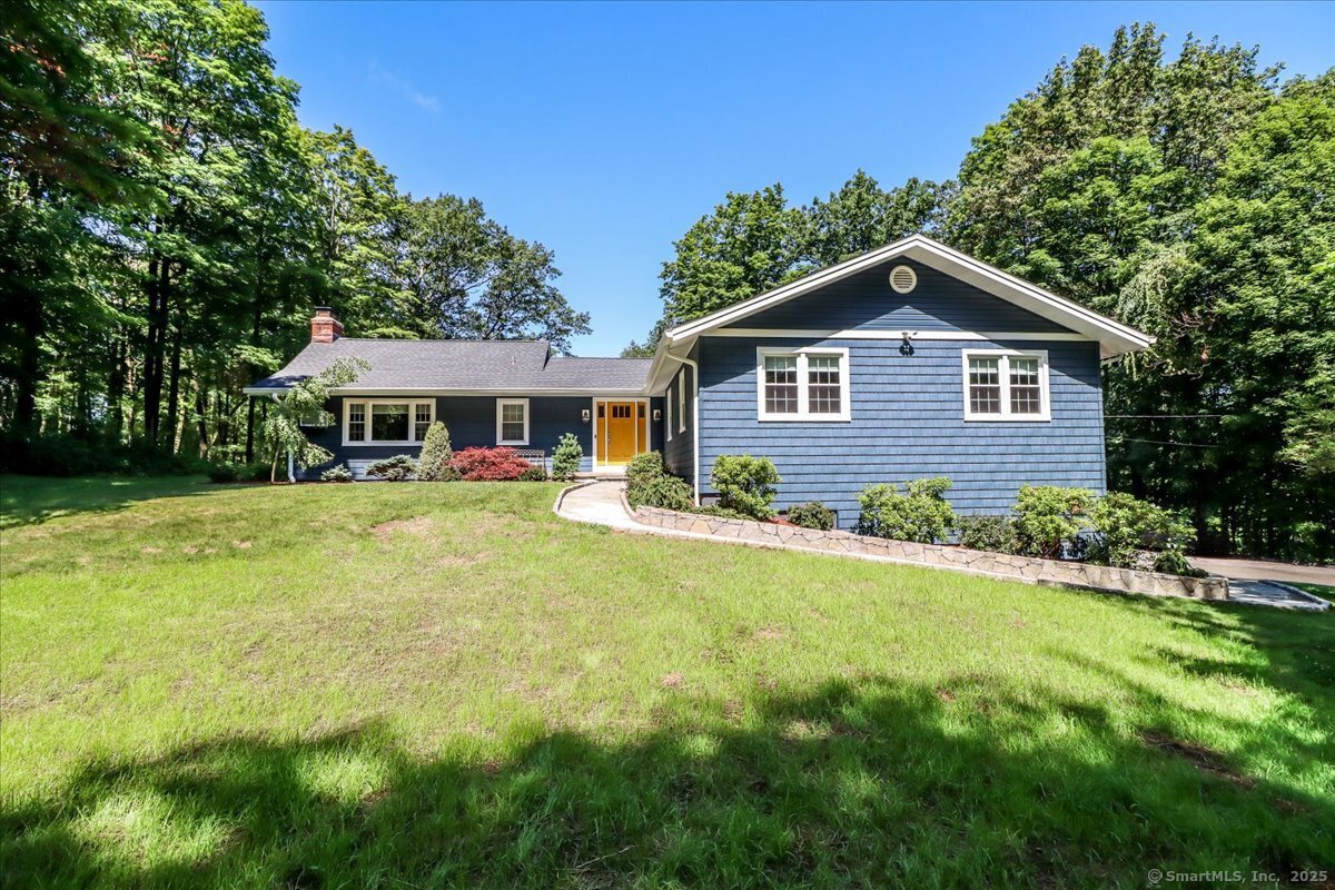 89 Seth Low Mountain Road Ridgefield, CT 06877 - Photo 1 of 1