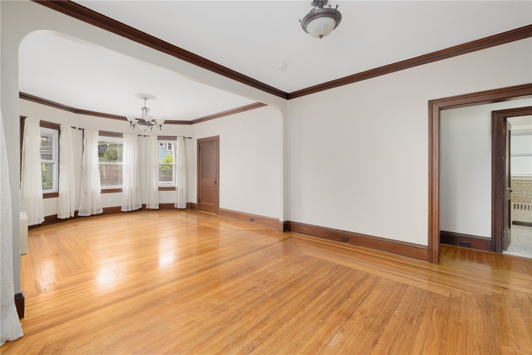 31 Windsor Road, Unit 1 Cranston, RI 02905 - Photo 10 of 44