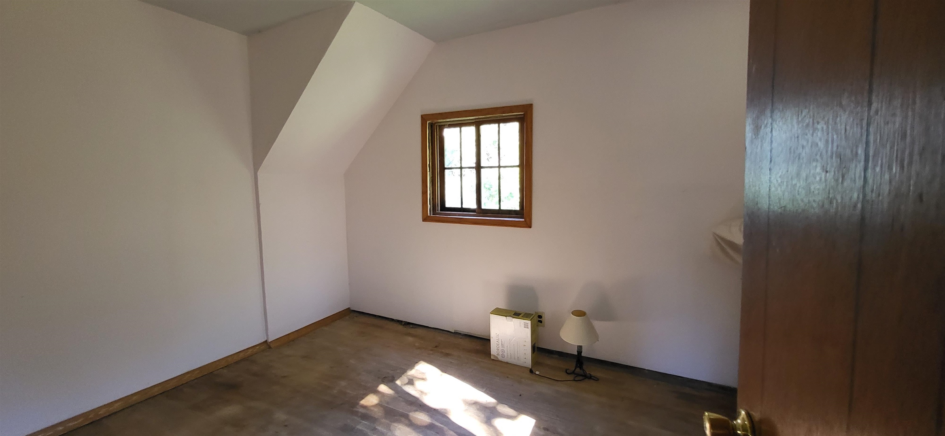 3011 Muckle Road Central Lake, MI 49622 - Photo 10 of 38 1904270-9.JPG