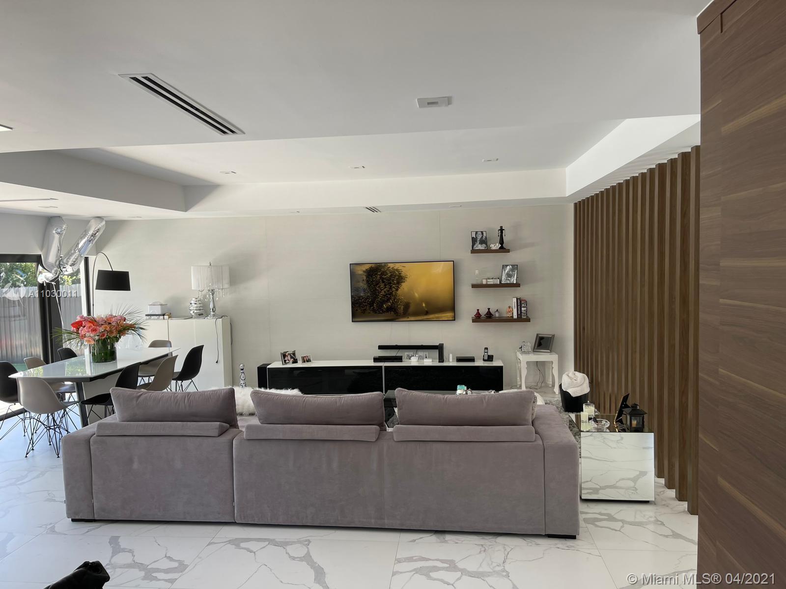 7833 Fowler Street Miami Beach, FL 33141 - Photo 5 of 14