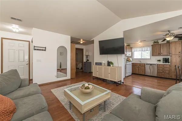 $145,000 | 515 Starwood Drive, Unit 3, St. Peters, MO 63376