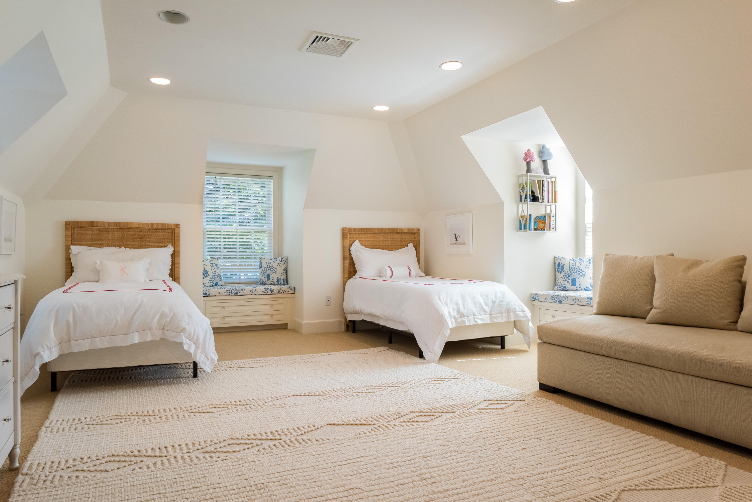 860 Hollow Tree Ridge Road Darien, CT 06820 - Photo 15 of 23 a bedroom with a bed and a couch