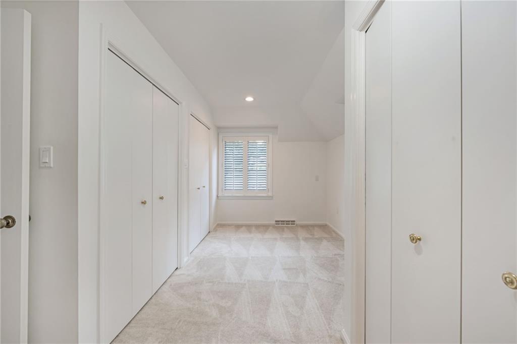 1001 Osage Road Pittsburgh, PA 15243 - Photo 24 of 42 a view of an empty room